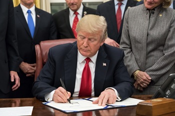 Trump Finds a Budget Power Most Presidents Forgot Existed — Cuts $810 Million Before Congress Could Even Schedule a Hearing